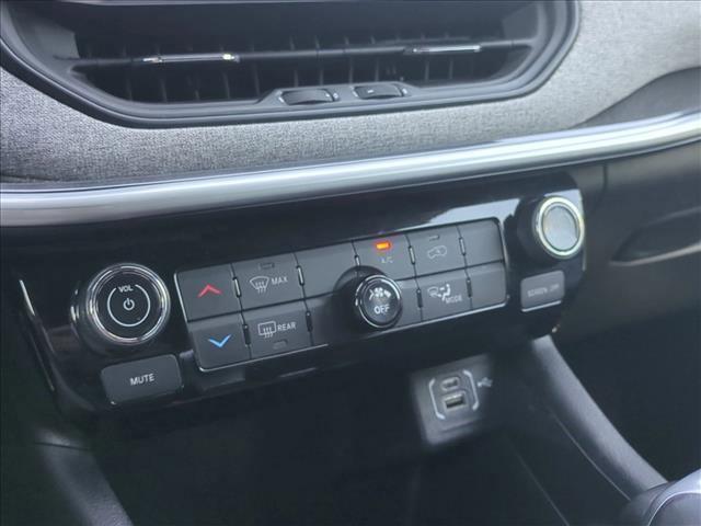 used 2024 Jeep Compass car, priced at $18,422