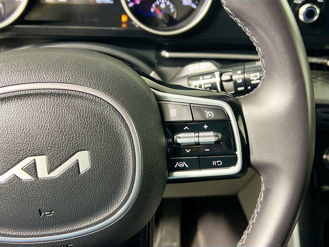 used 2023 Kia Carnival car, priced at $22,679