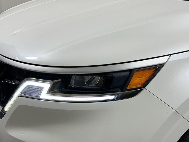 used 2023 Kia Carnival car, priced at $22,679
