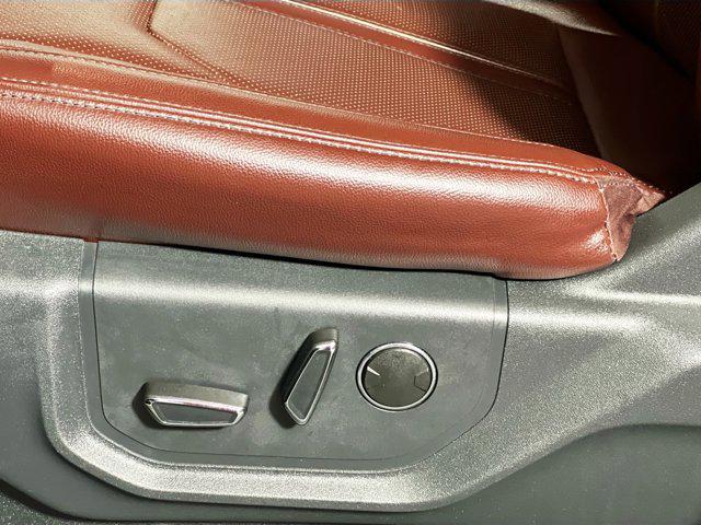 used 2024 Ford Expedition car, priced at $40,608