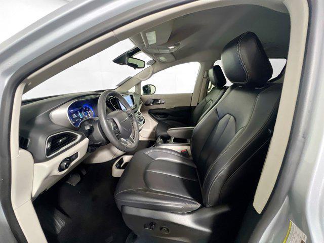 used 2024 Chrysler Pacifica car, priced at $22,879