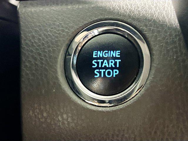 2020 Wind Chill Pearl Toyota Camry