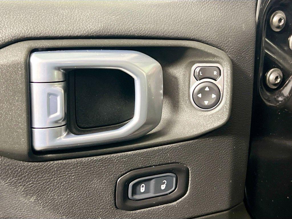 used 2022 Jeep Gladiator car, priced at $32,787