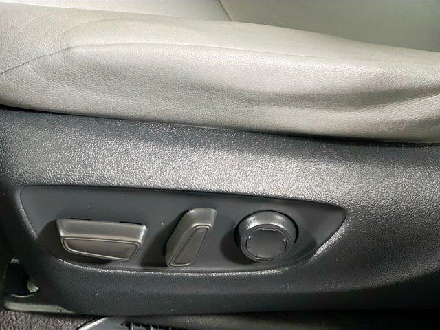 used 2023 Toyota Sienna car, priced at $34,948