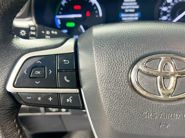 used 2023 Toyota Sienna car, priced at $34,948