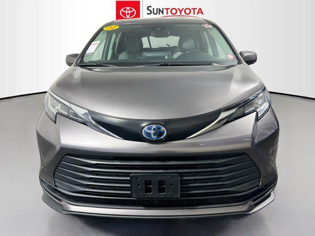 used 2022 Toyota Sienna car, priced at $26,817