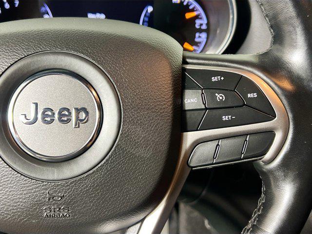 used 2022 Jeep Grand Cherokee car, priced at $25,495