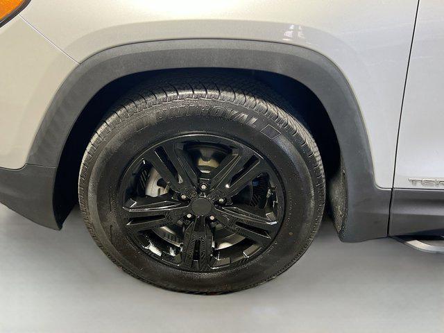 used 2021 GMC Terrain car, priced at $13,998
