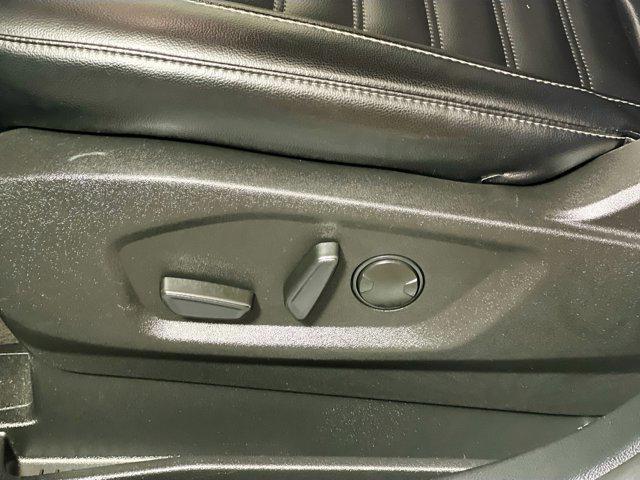 used 2023 Ford Edge car, priced at $18,280