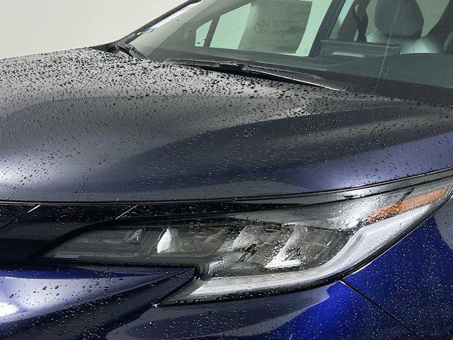 new 2026 Toyota Sienna car, priced at $48,525