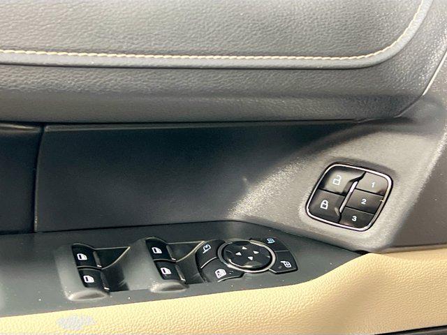 used 2024 Ford Expedition car, priced at $39,979