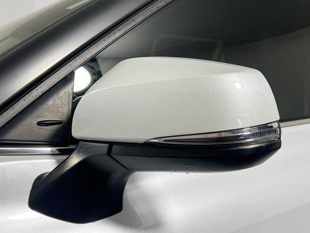 used 2022 Toyota Highlander car, priced at $29,350