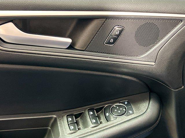 used 2023 Ford Edge car, priced at $17,950