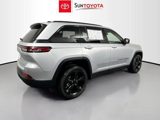used 2024 Jeep Grand Cherokee car, priced at $31,990