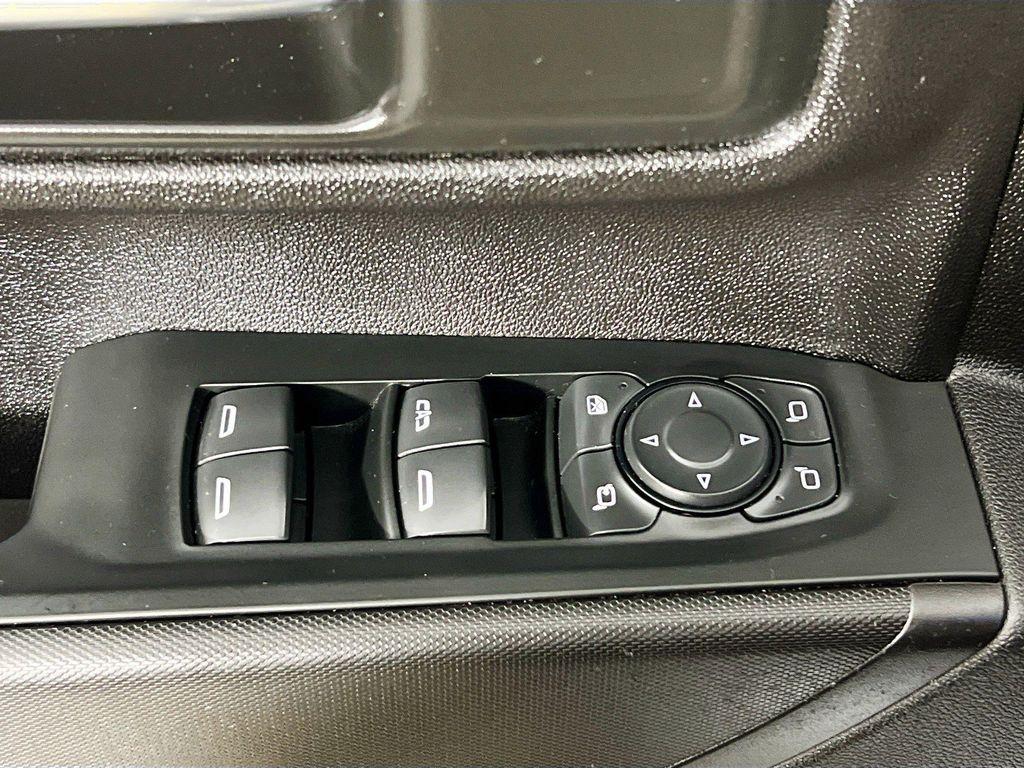 used 2024 Chevrolet Silverado 2500 car, priced at $32,695
