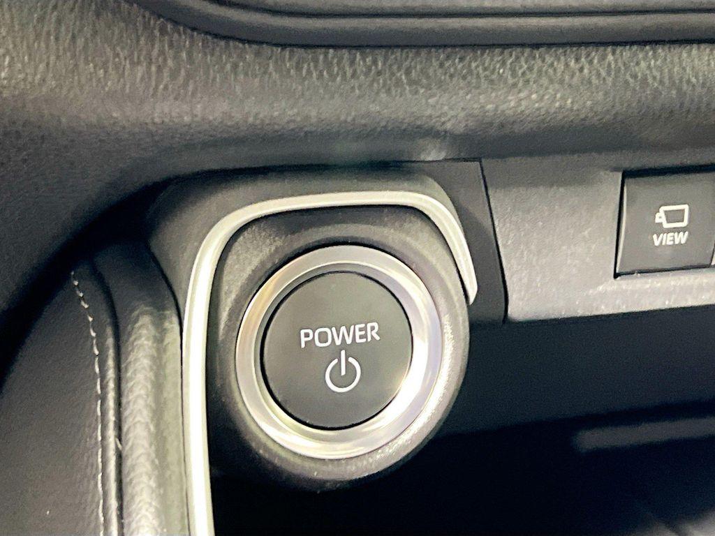 new 2026 Toyota Highlander Hybrid car, priced at $62,782