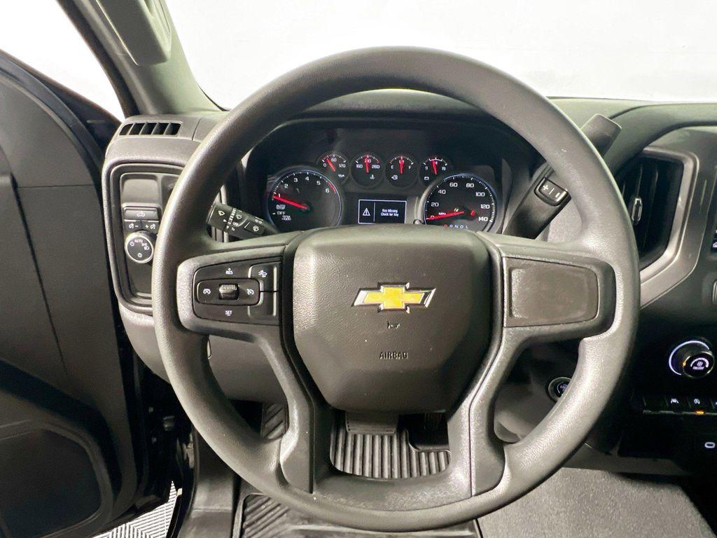 used 2022 Chevrolet Silverado 1500 car, priced at $31,989