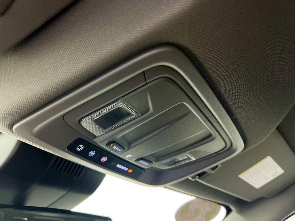 used 2022 Chevrolet Silverado 1500 car, priced at $31,989