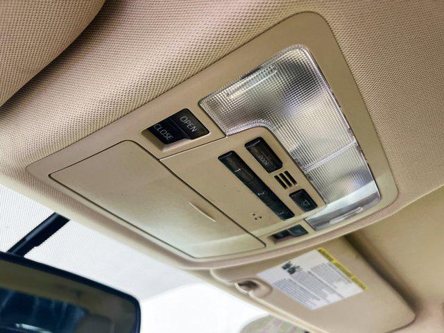 used 2014 Toyota Highlander car, priced at $16,479