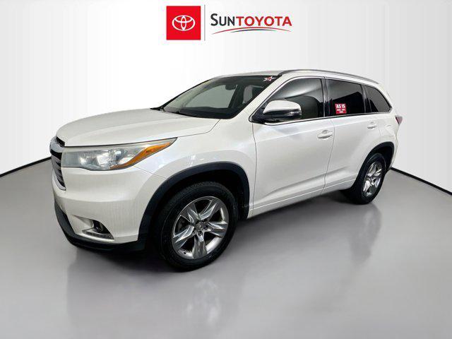 used 2014 Toyota Highlander car, priced at $16,479