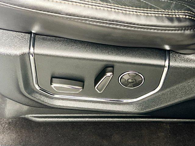 used 2021 Ford Expedition car, priced at $37,354