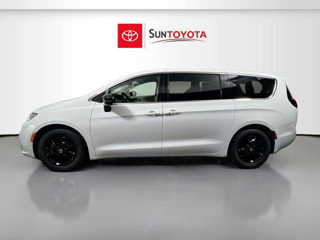 used 2024 Chrysler Pacifica car, priced at $24,660