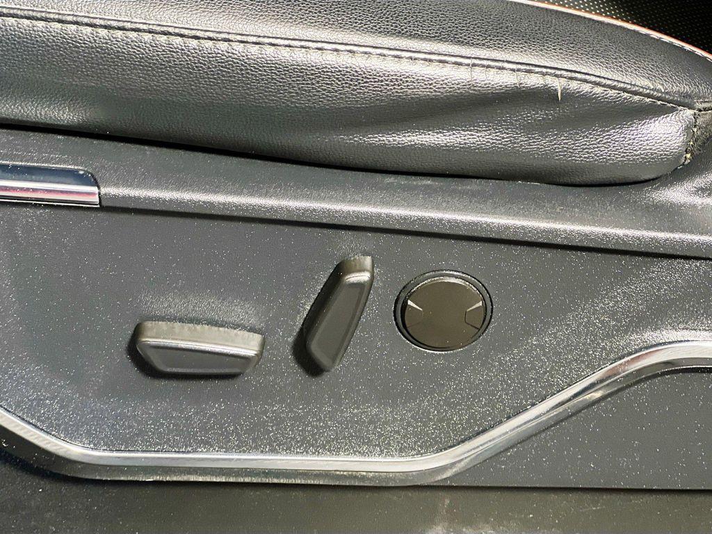 used 2022 Ford F-150 car, priced at $29,987