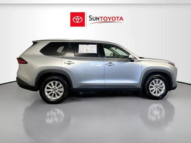 used 2025 Toyota Grand Highlander car, priced at $39,800