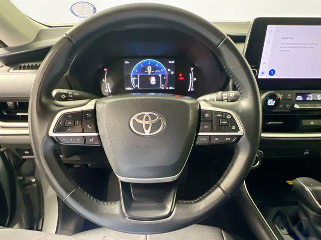 used 2025 Toyota Grand Highlander car, priced at $39,800