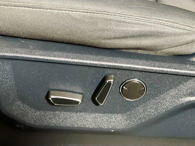 used 2021 Ford F-150 car, priced at $31,375