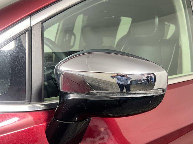 used 2023 Chrysler Pacifica car, priced at $25,346