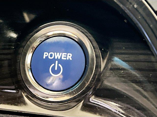 used 2014 Toyota Avalon Hybrid car, priced at $11,100