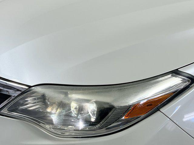 used 2014 Toyota Avalon Hybrid car, priced at $11,100