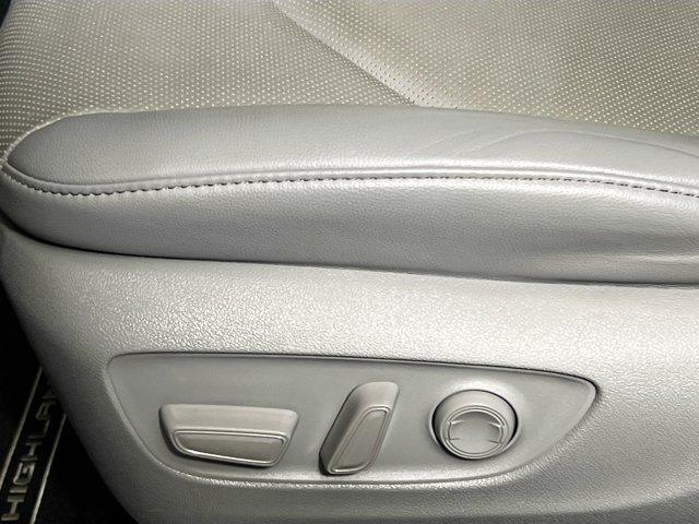 used 2023 Toyota Highlander Hybrid car, priced at $40,455