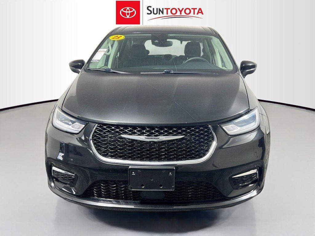 used 2023 Chrysler Pacifica car, priced at $24,559