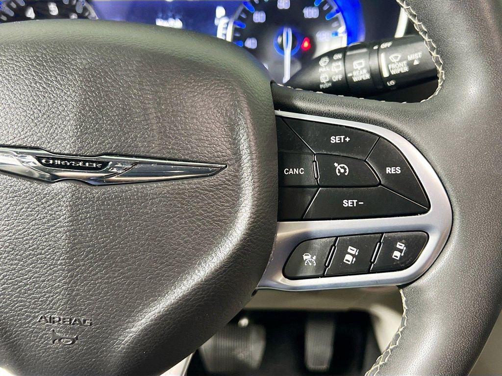 used 2023 Chrysler Pacifica car, priced at $24,559