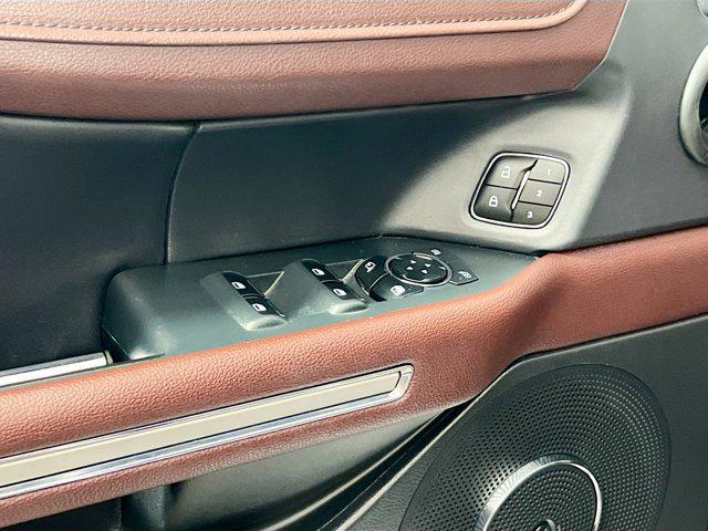 used 2023 Ford Expedition car, priced at $37,346