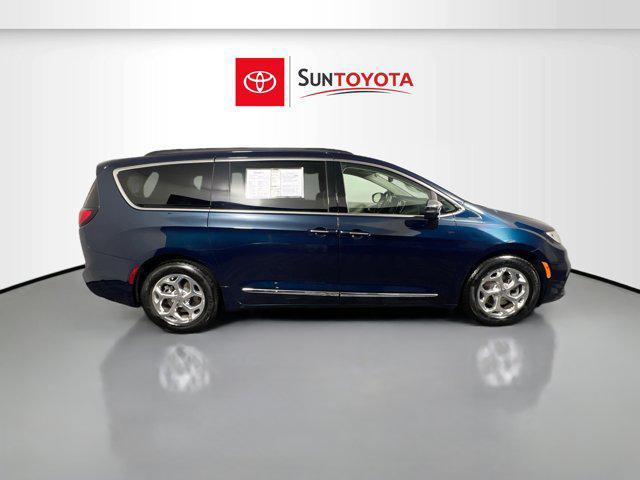used 2022 Chrysler Pacifica car, priced at $27,798