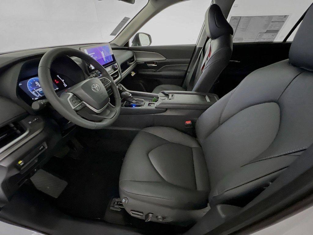 new 2025 Toyota Grand Highlander car, priced at $56,396