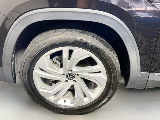 used 2020 Volkswagen Atlas Cross Sport car, priced at $18,975