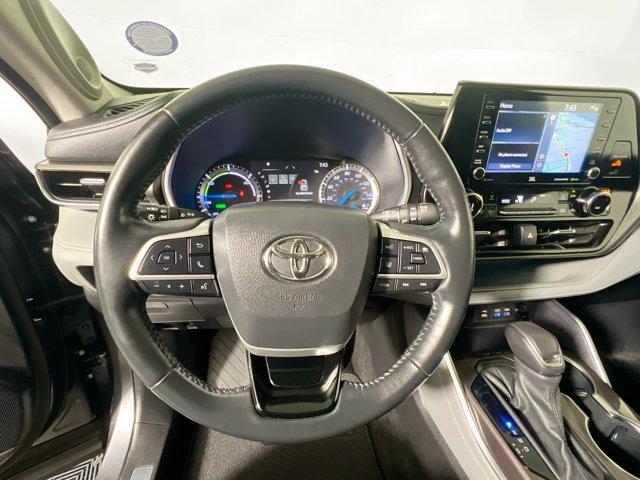 used 2022 Toyota Highlander Hybrid car, priced at $39,979