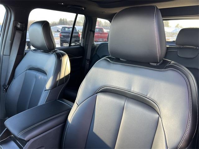 new 2025 Jeep Grand Cherokee car, priced at $53,355