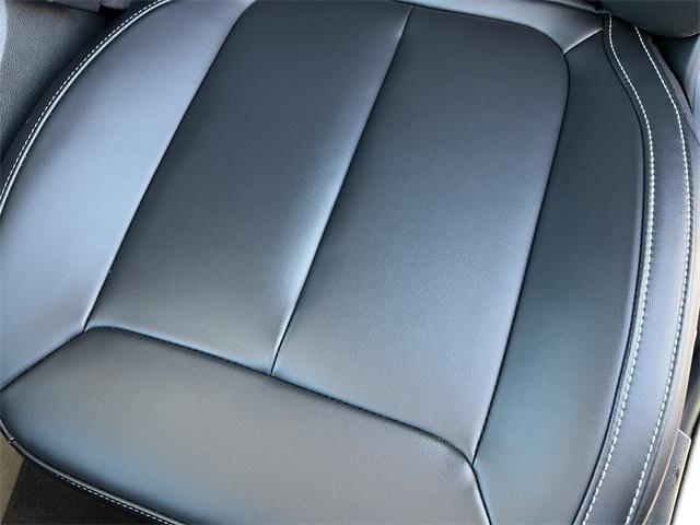 new 2025 Jeep Grand Cherokee car, priced at $53,355