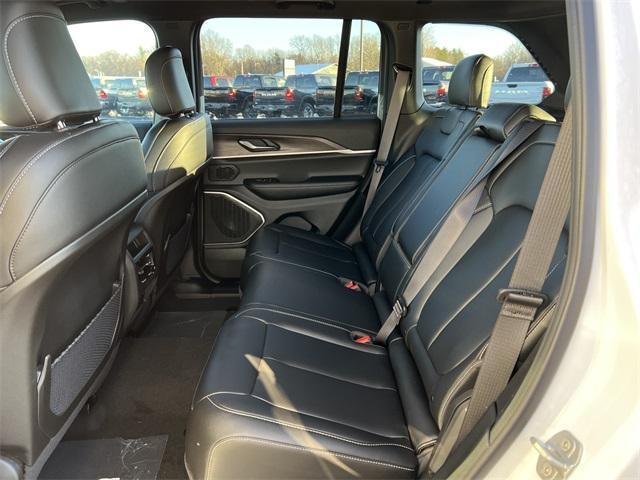 new 2025 Jeep Grand Cherokee car, priced at $53,355