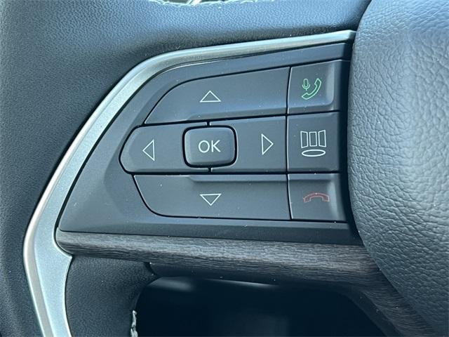 new 2025 Jeep Grand Cherokee car, priced at $53,355