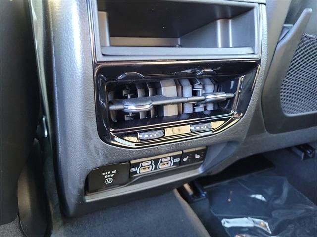 new 2025 Jeep Grand Cherokee car, priced at $53,891