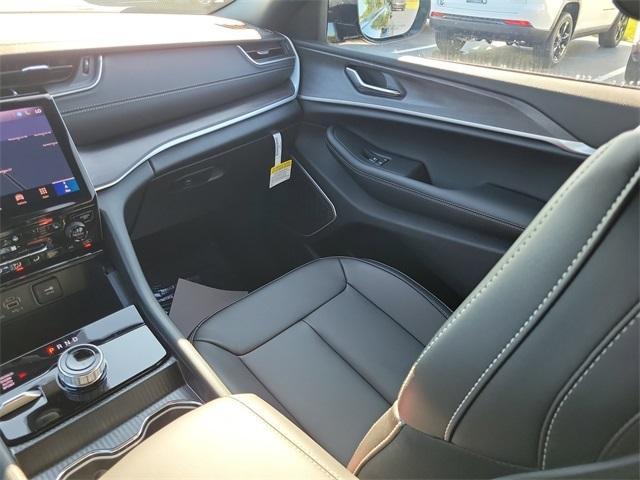 new 2025 Jeep Grand Cherokee car, priced at $53,891