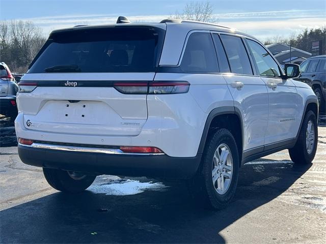 new 2023 Jeep Grand Cherokee car, priced at $29,999