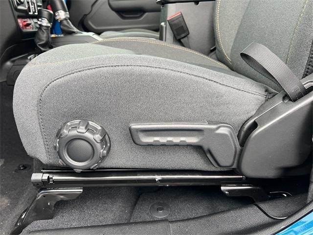 new 2025 Jeep Wrangler car, priced at $52,982