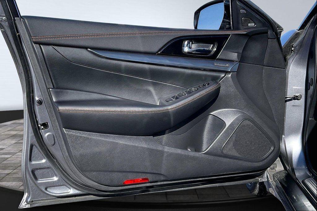 used 2021 Nissan Maxima car, priced at $24,899